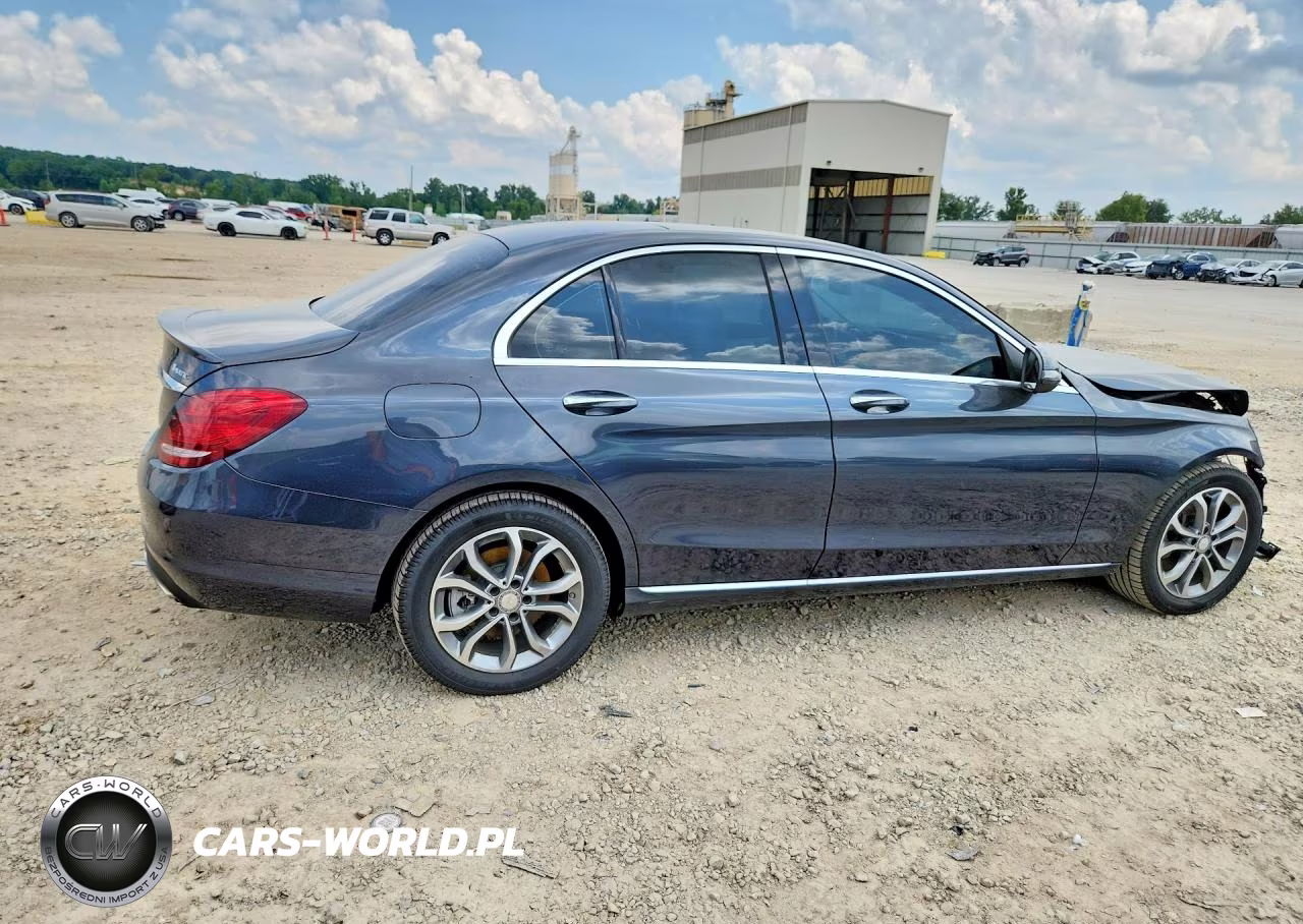 2016 Mercedes-Benz C 300 4Matic VIN:55SWF4KB6GU114111 - 3