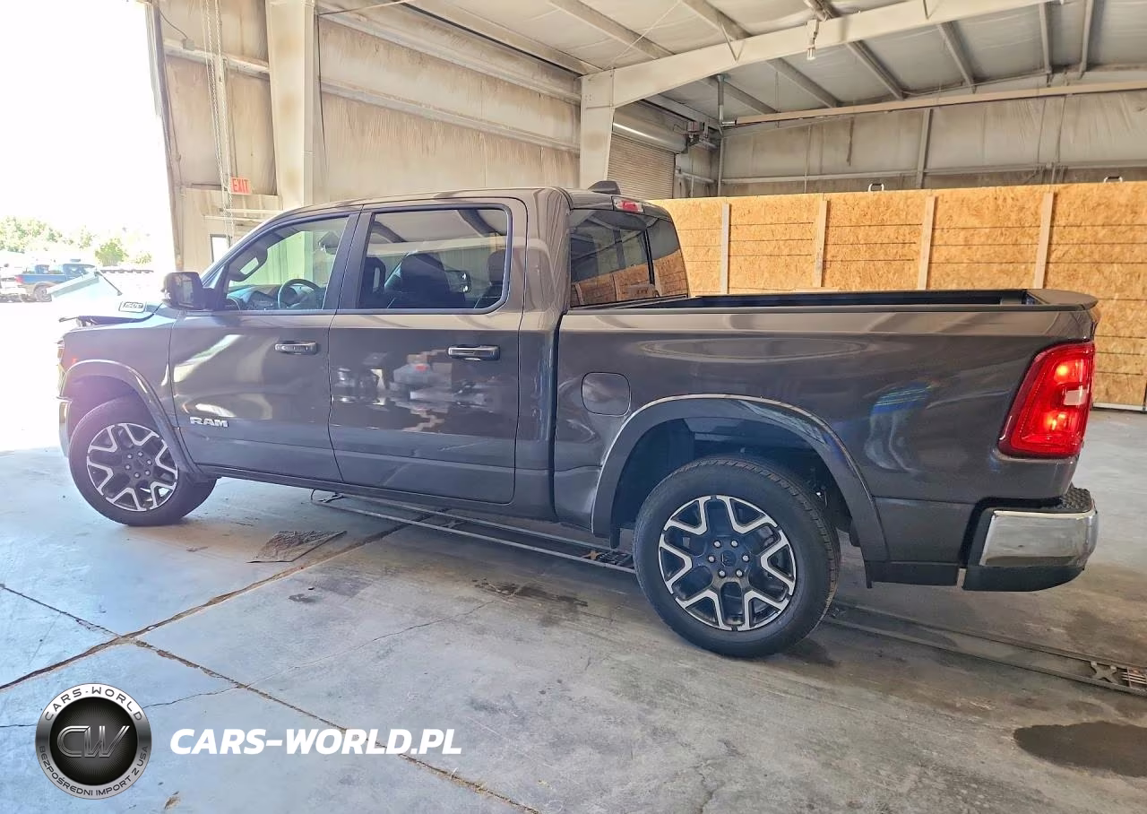 2026 Ram 1500 Laramie VIN:3C6SRFJP8T4169947 - 2