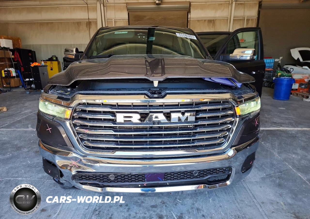 2026 Ram 1500 Laramie VIN:3C6SRFJP8T4169947 - 5