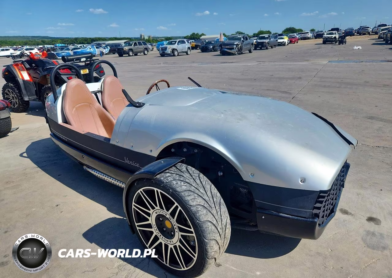 2020 Other Automobile Vanderhall VIN:7KGTC2V17LR000088 - 4