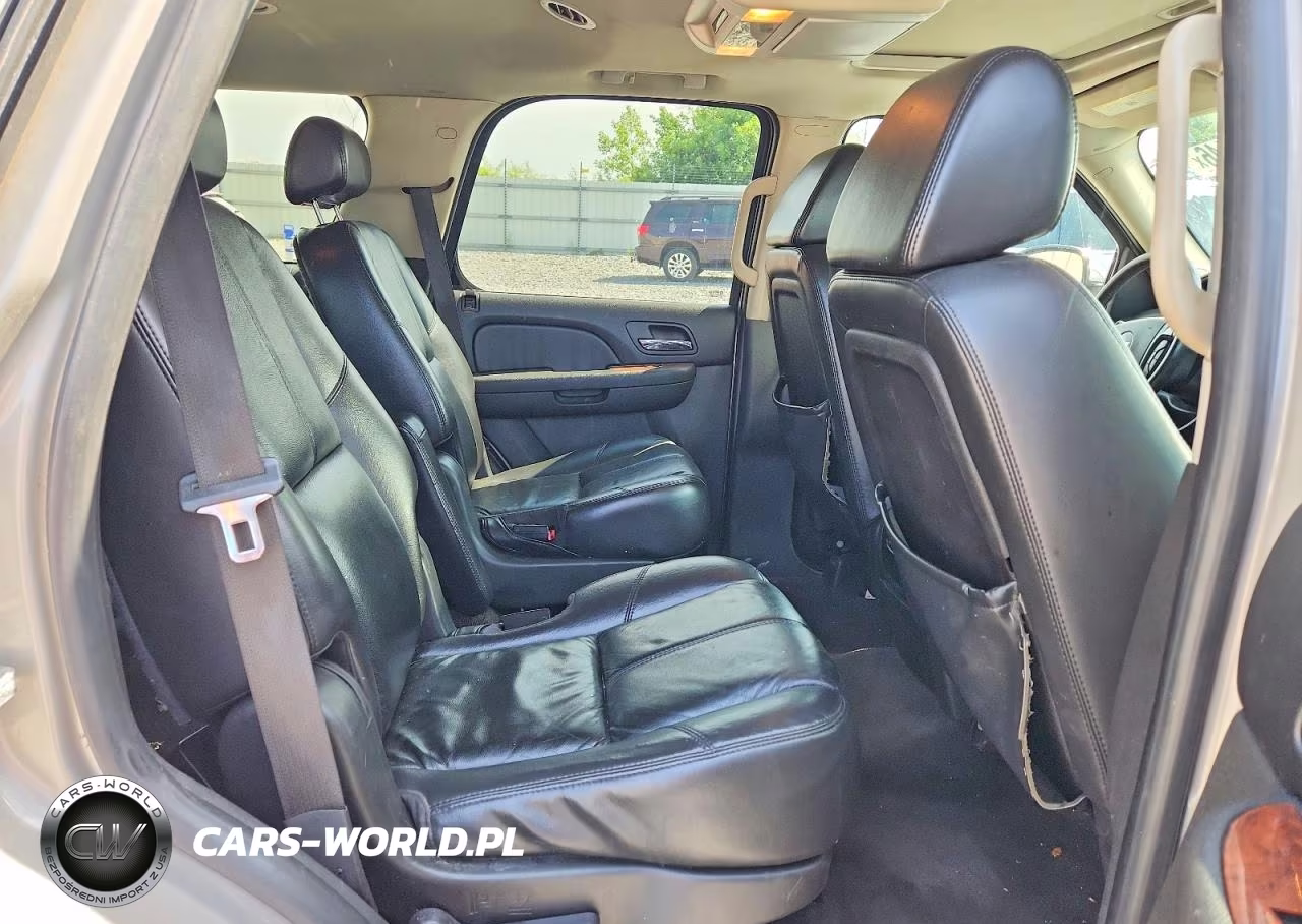 2007 Chevrolet Tahoe K1500 VIN:1GNFK130X7J377680 - 11
