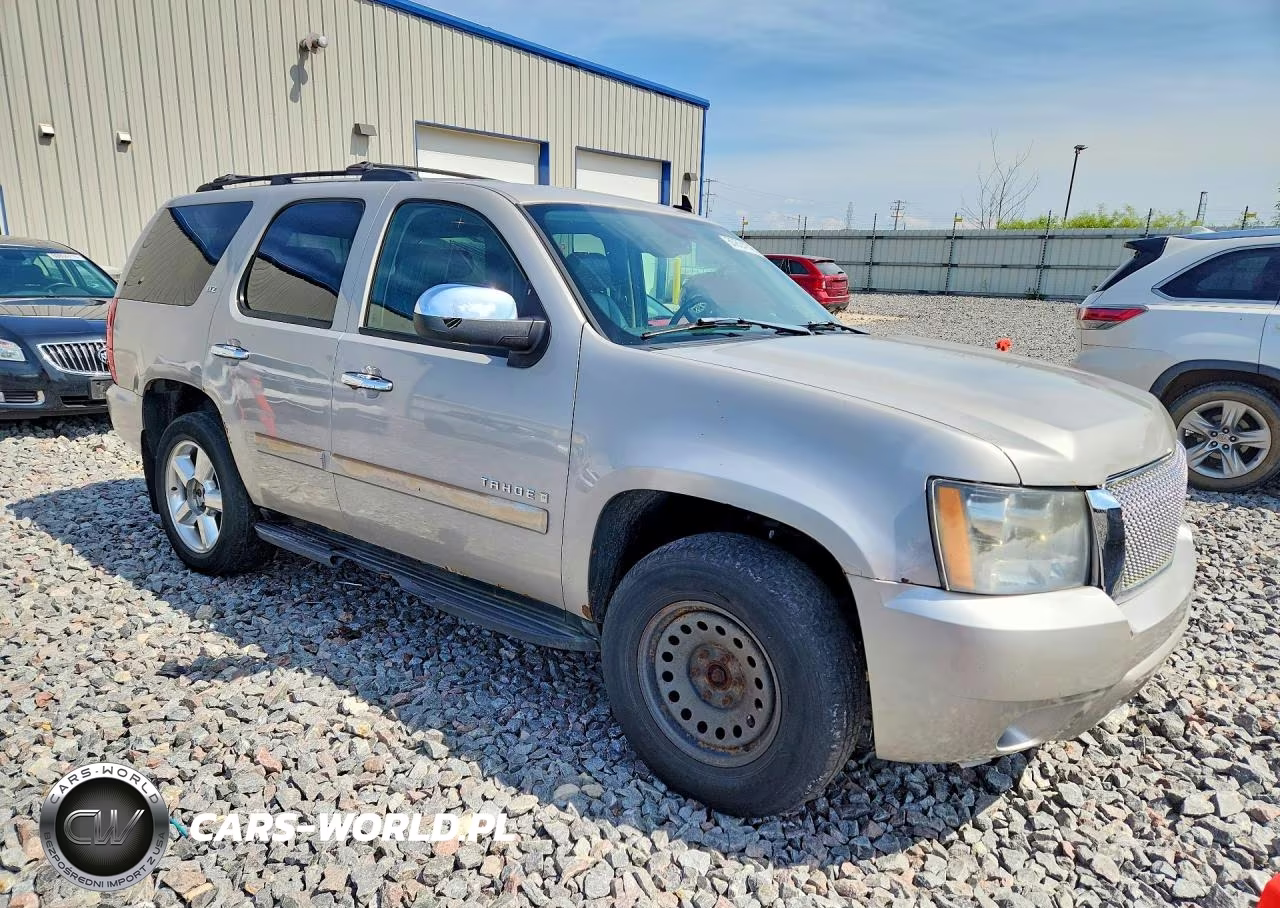 2007 Chevrolet Tahoe K1500 VIN:1GNFK130X7J377680 - 4