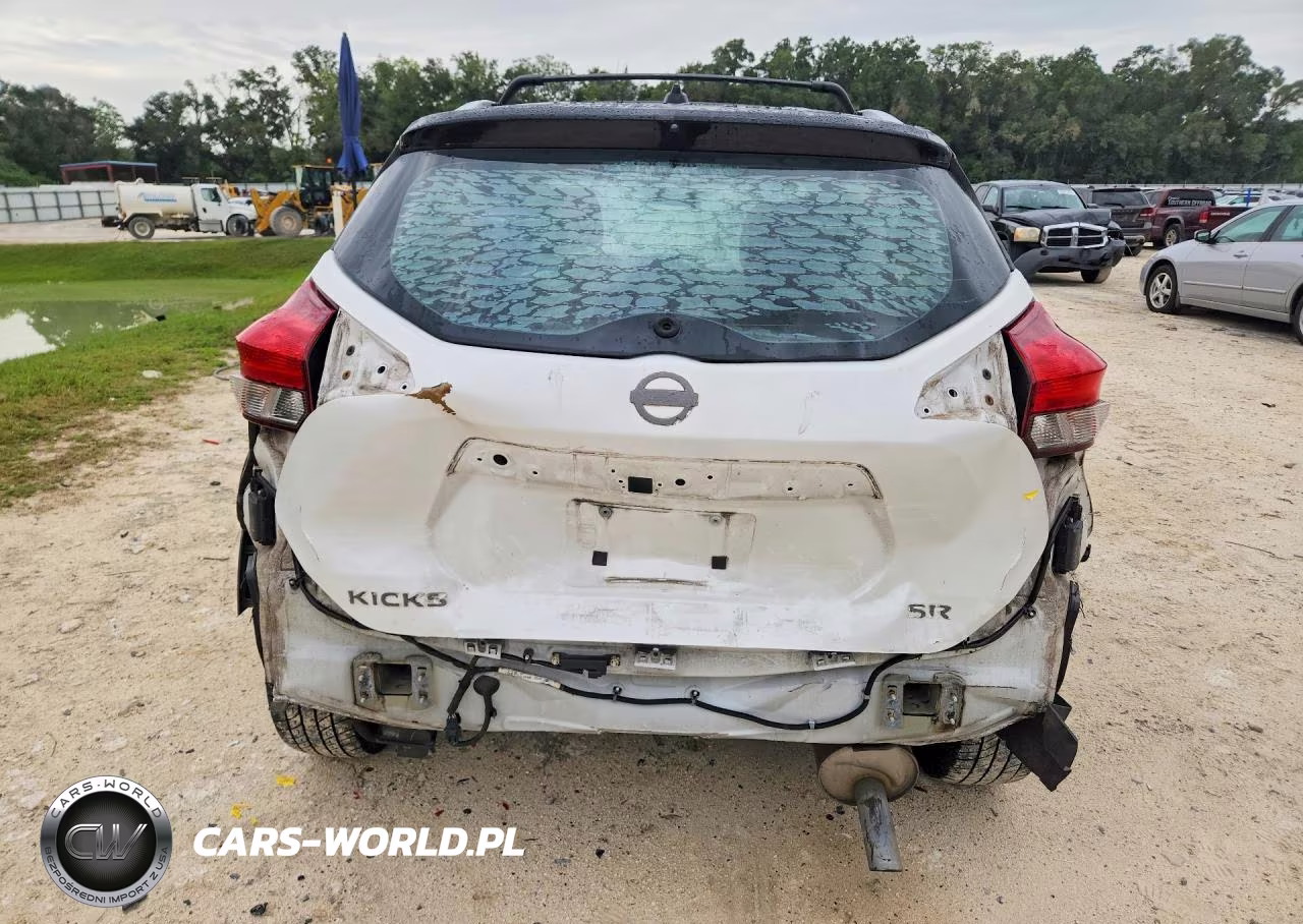 2019 Nissan Kicks Sr VIN:3N1CP5CUXKL491609 - 6