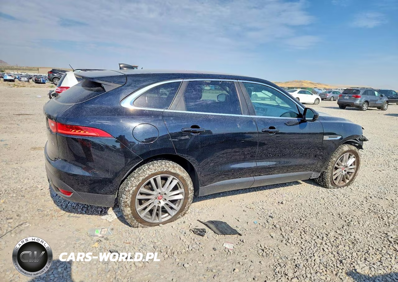2020 Jaguar F-Pace Prestige VIN:SADCK2GXXLA638409 - 3