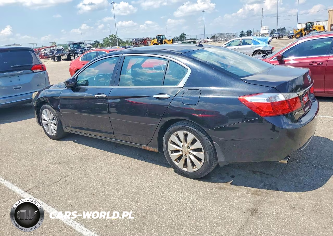 2015 Honda Accord Touring VIN:1HGCR3F95FA012837 - 2