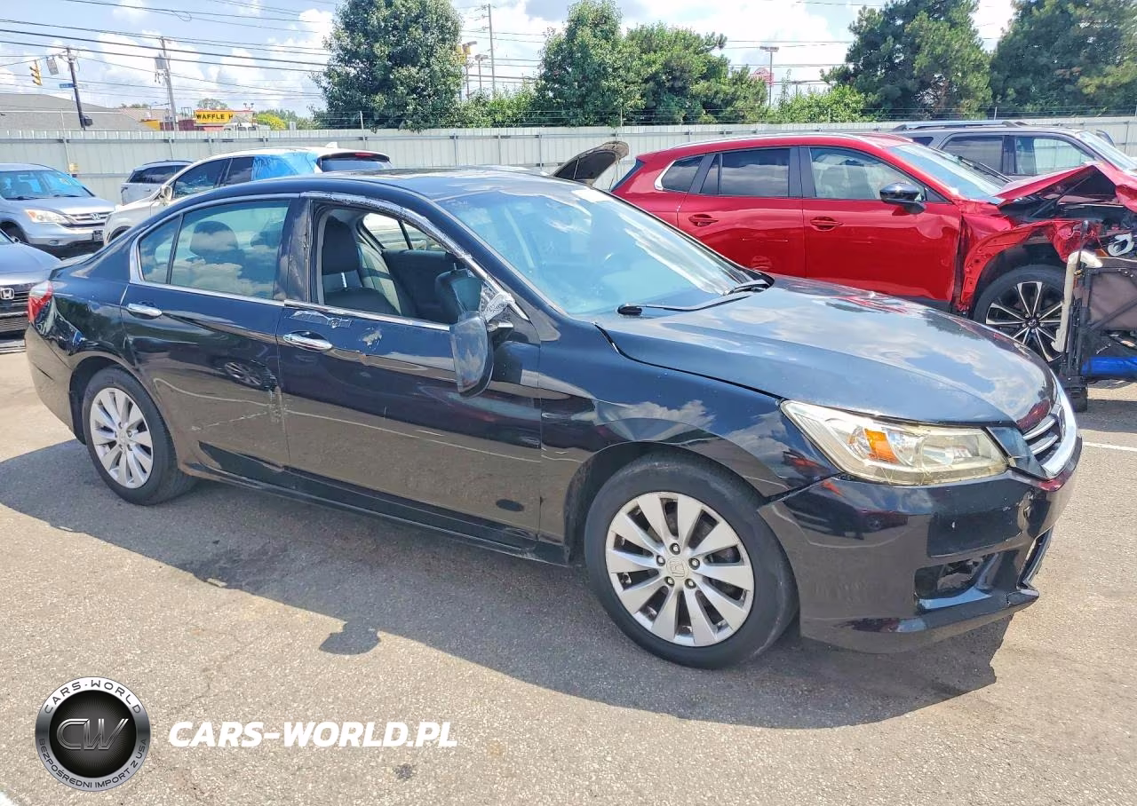 2015 Honda Accord Touring VIN:1HGCR3F95FA012837 - 4