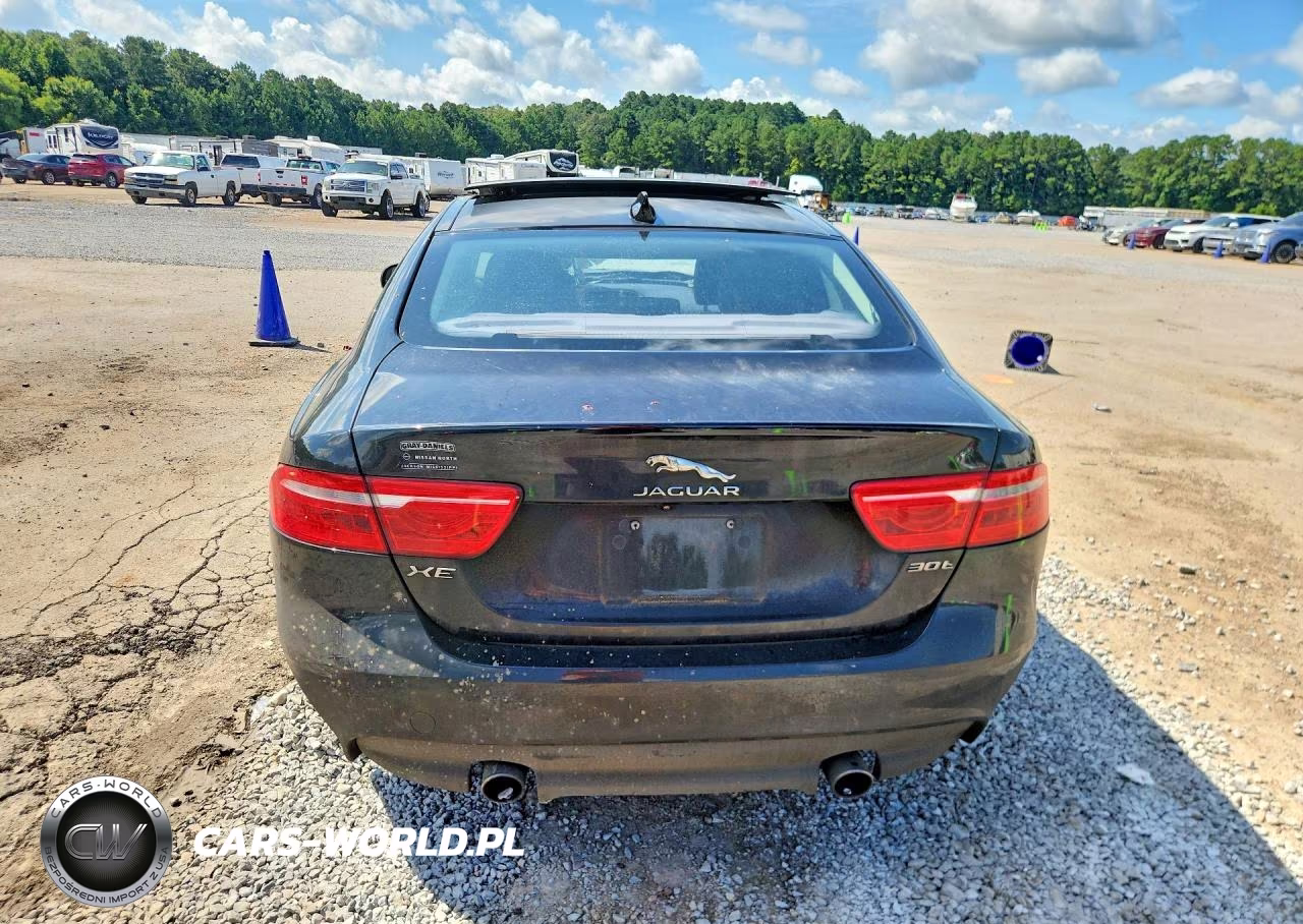2018 Jaguar Xe Premium VIN:SAJAD4GX7JCP38429 - 6