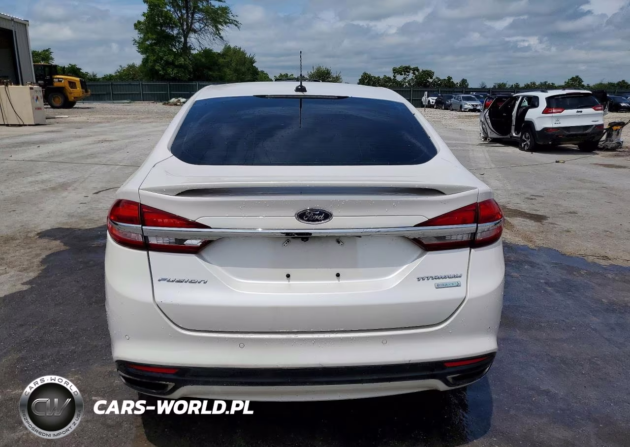 2017 Ford Fusion Titanium VIN:3FA6P0K92HR212305 - 6