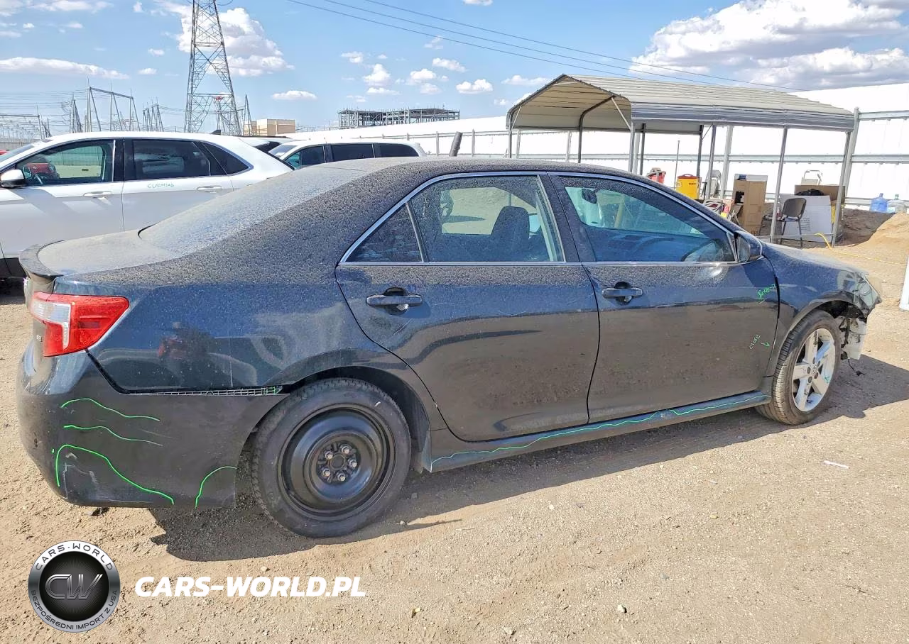 2014 Toyota Camry Se VIN:4T1BF1FK7EU407198 - 3