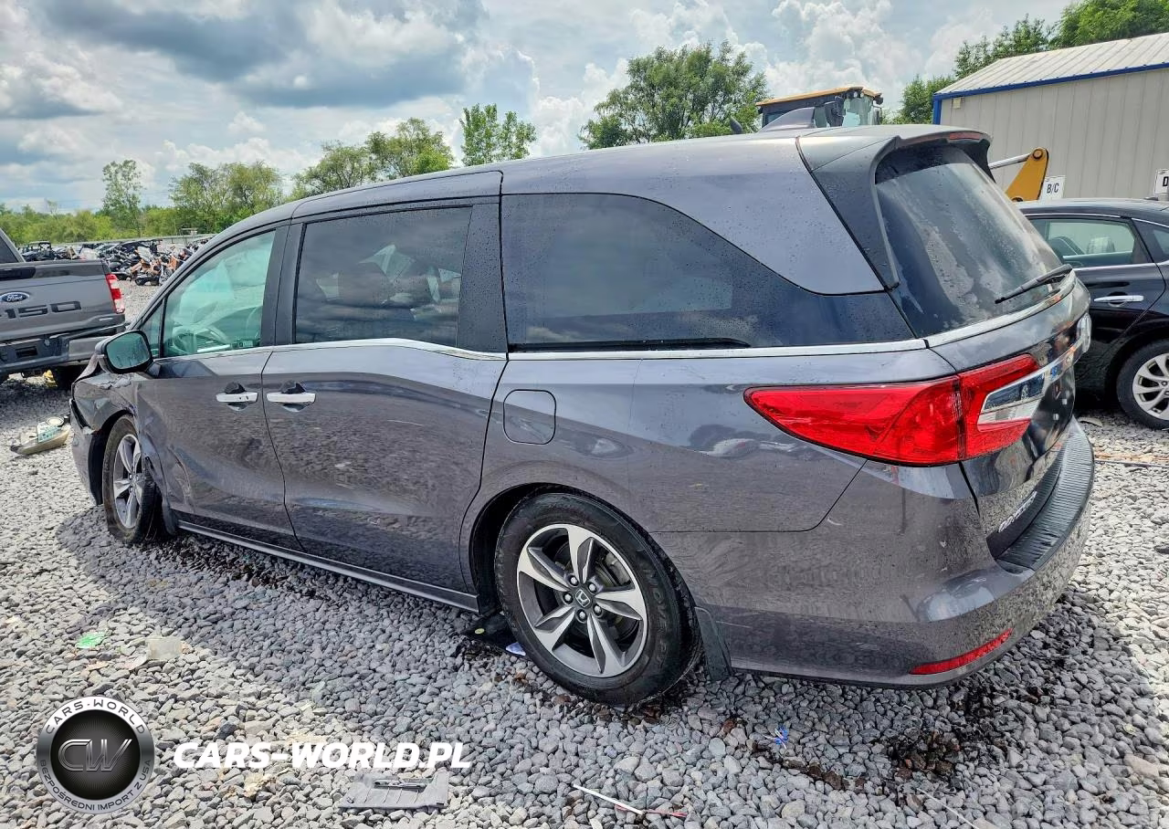 2020 Honda Odyssey Touring VIN:5FNRL6H87LB040500 - 2
