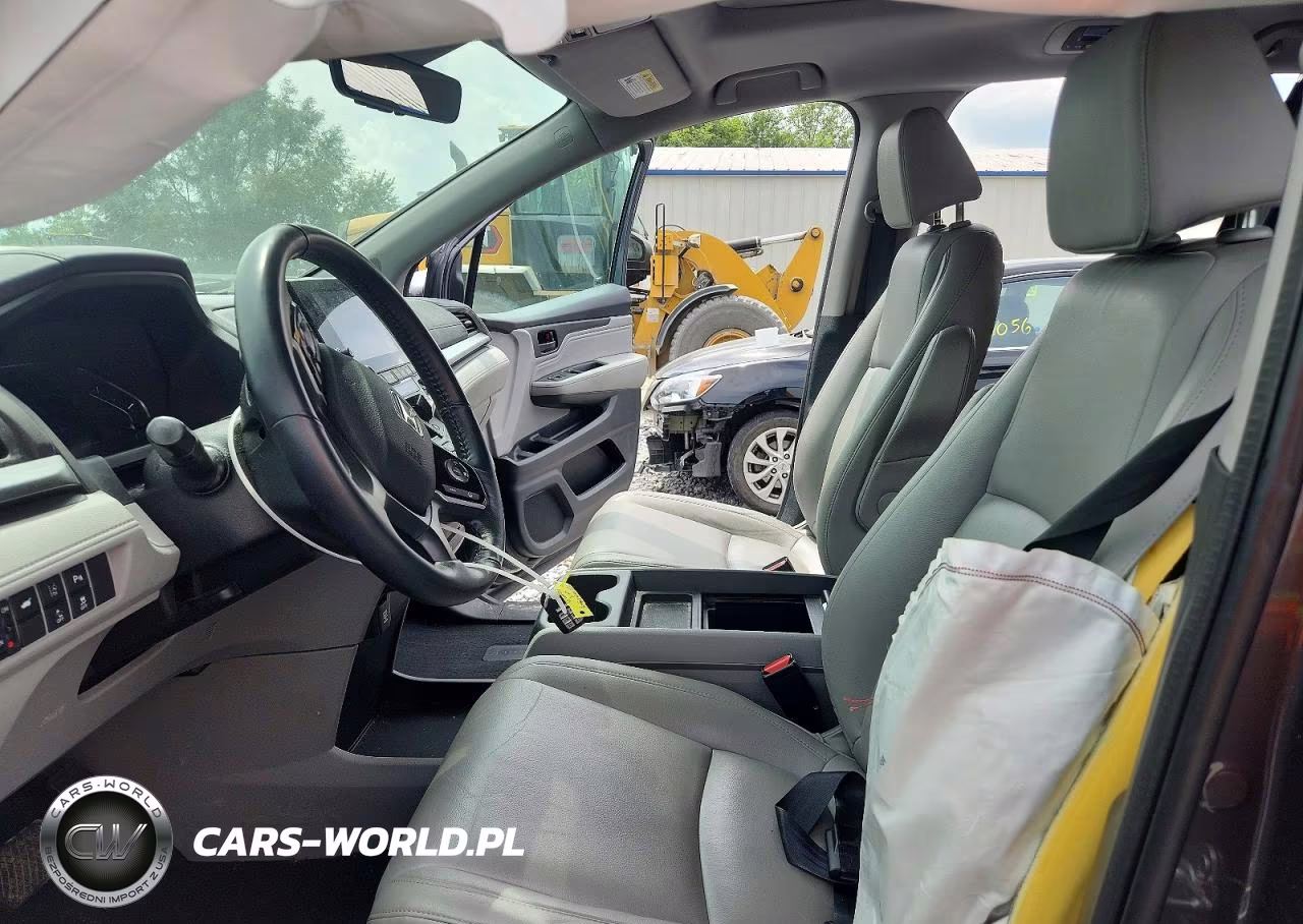 2020 Honda Odyssey Touring VIN:5FNRL6H87LB040500 - 7
