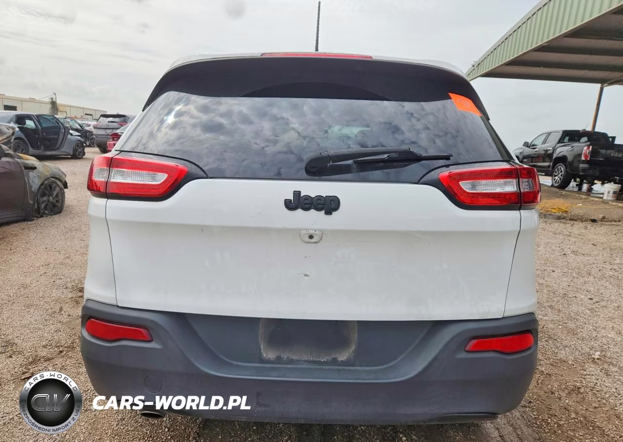 2018 Jeep Cherokee Latitude VIN:1C4PJLCB6JD577233 - 6