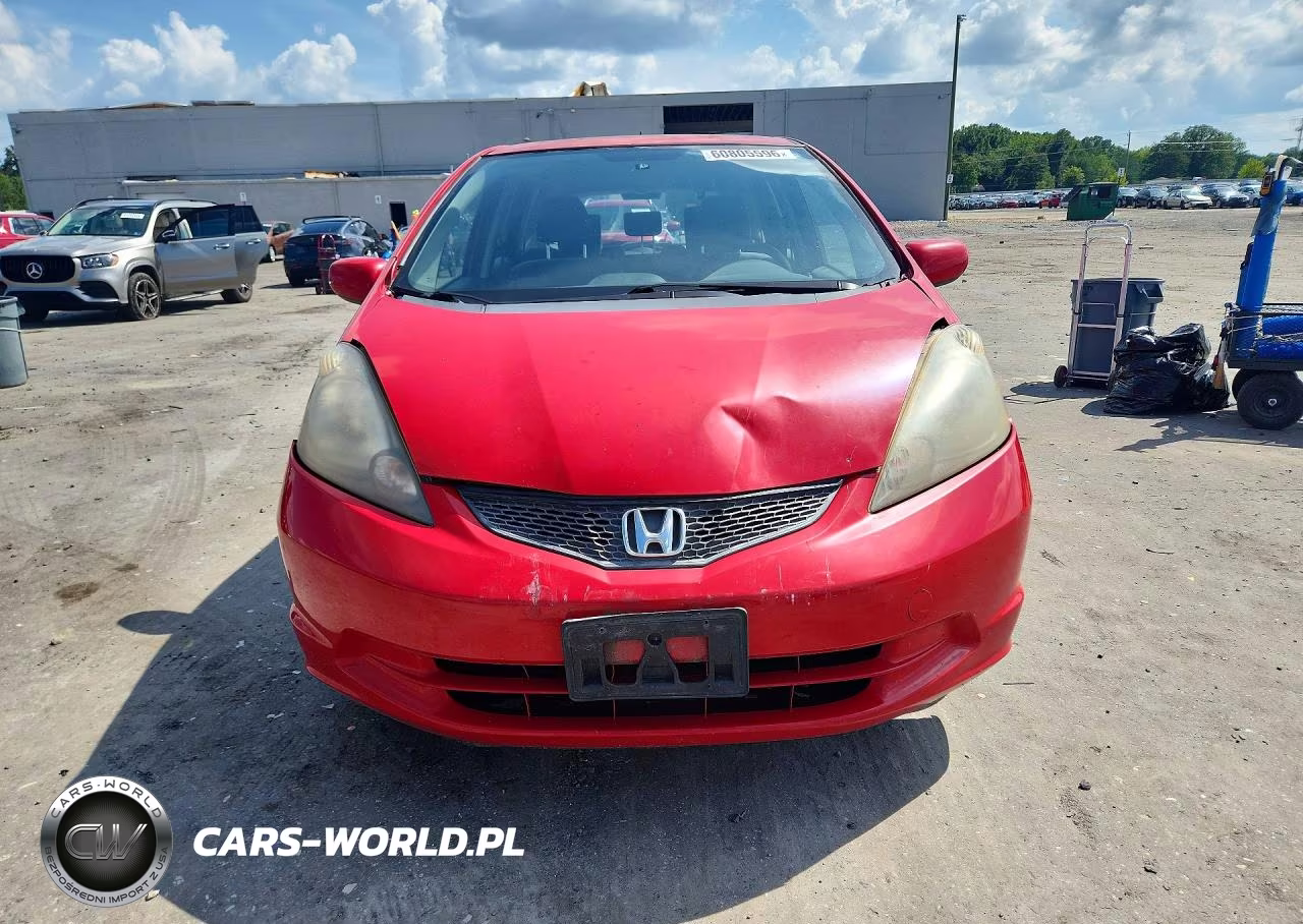 2012 Honda Fit VIN:JHMGE8H3XCS005081 - 5
