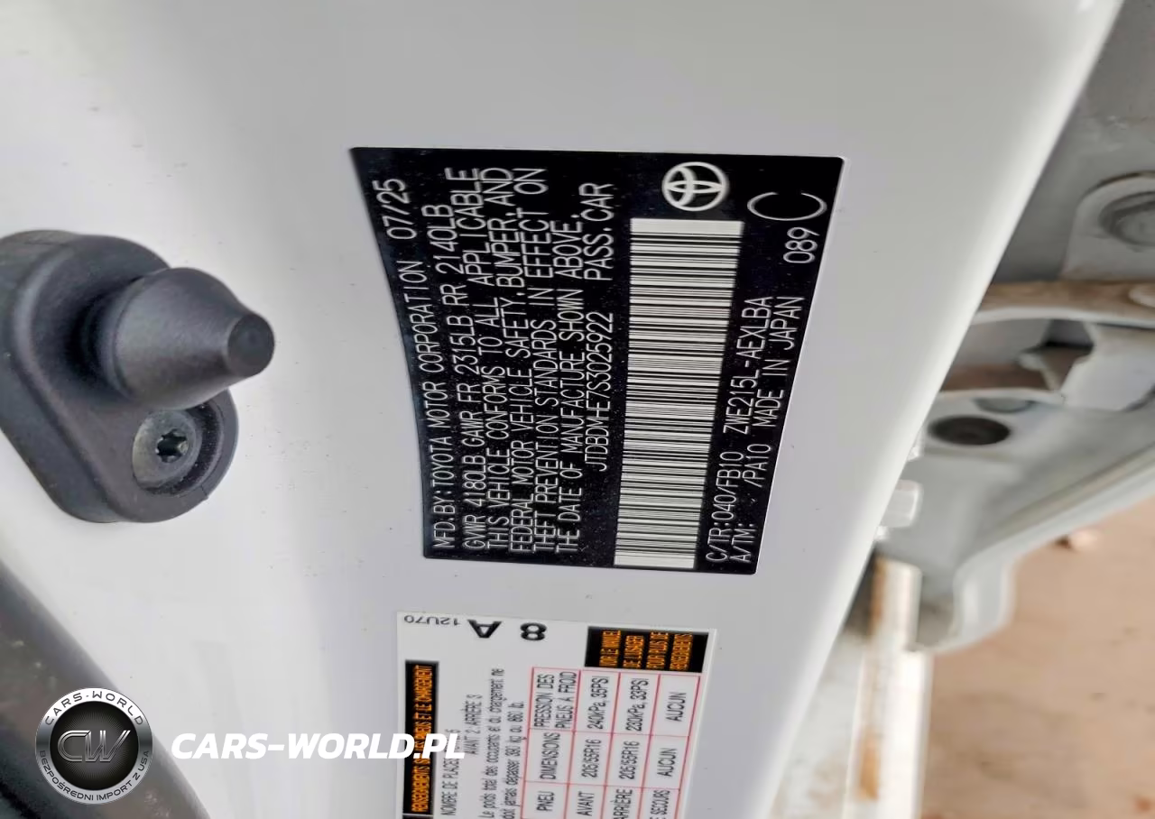 2025 Toyota Corolla Hybrid Le VIN:JTDBDMHE7S3025922 - 12