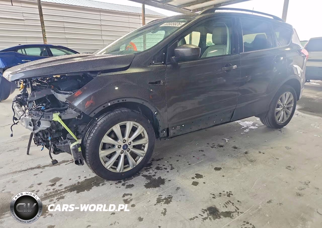 2019 Ford Escape Sel
