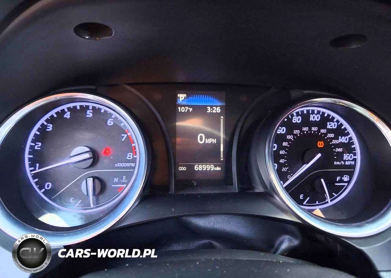 2019 Toyota Camry Le VIN:4T1B11HK4KU804410 - 9