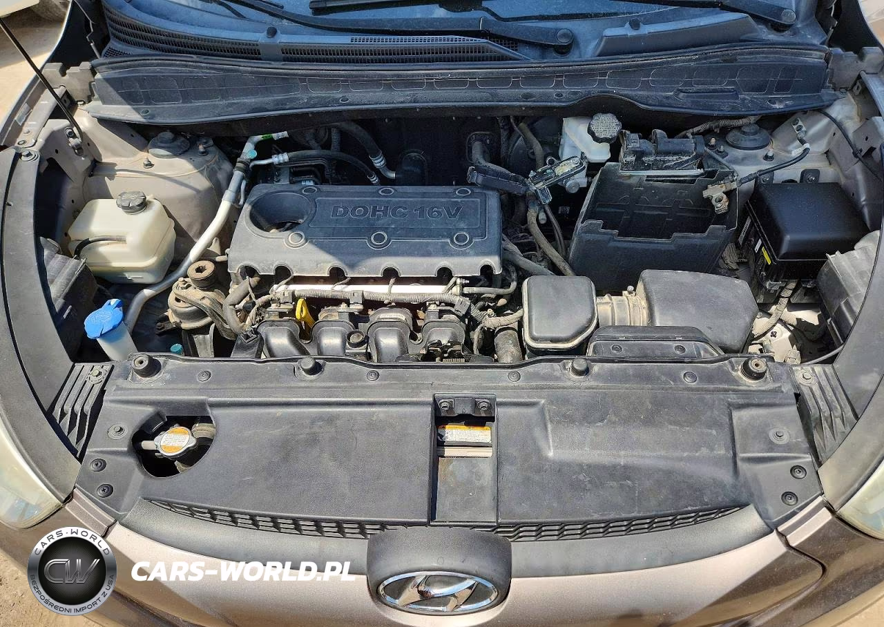 2012 Hyundai Tucson Gls VIN:KM8JU3AC3CU505851 - 12