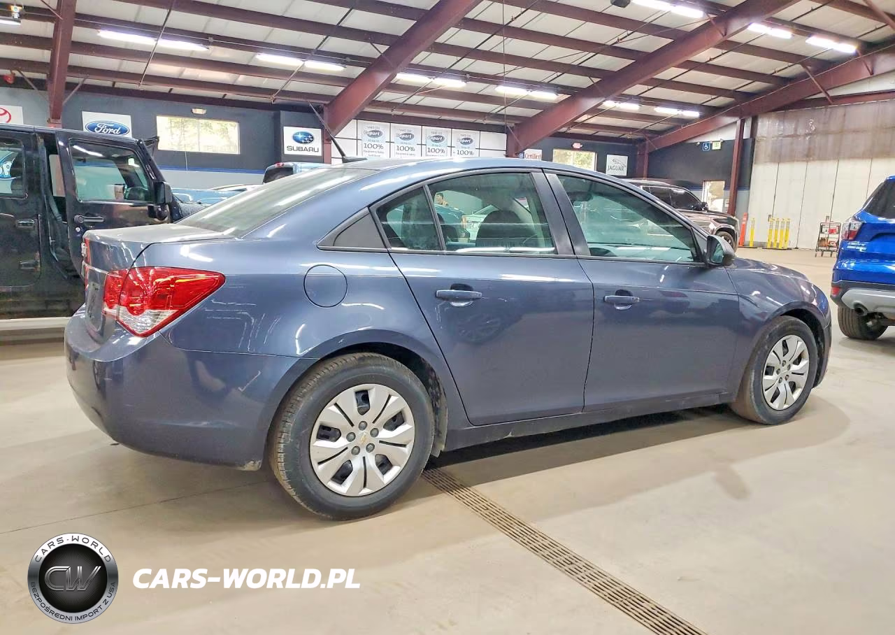 2013 Chevrolet Cruze Ls Auto VIN:1G1PA5SG6D7165611 - 3