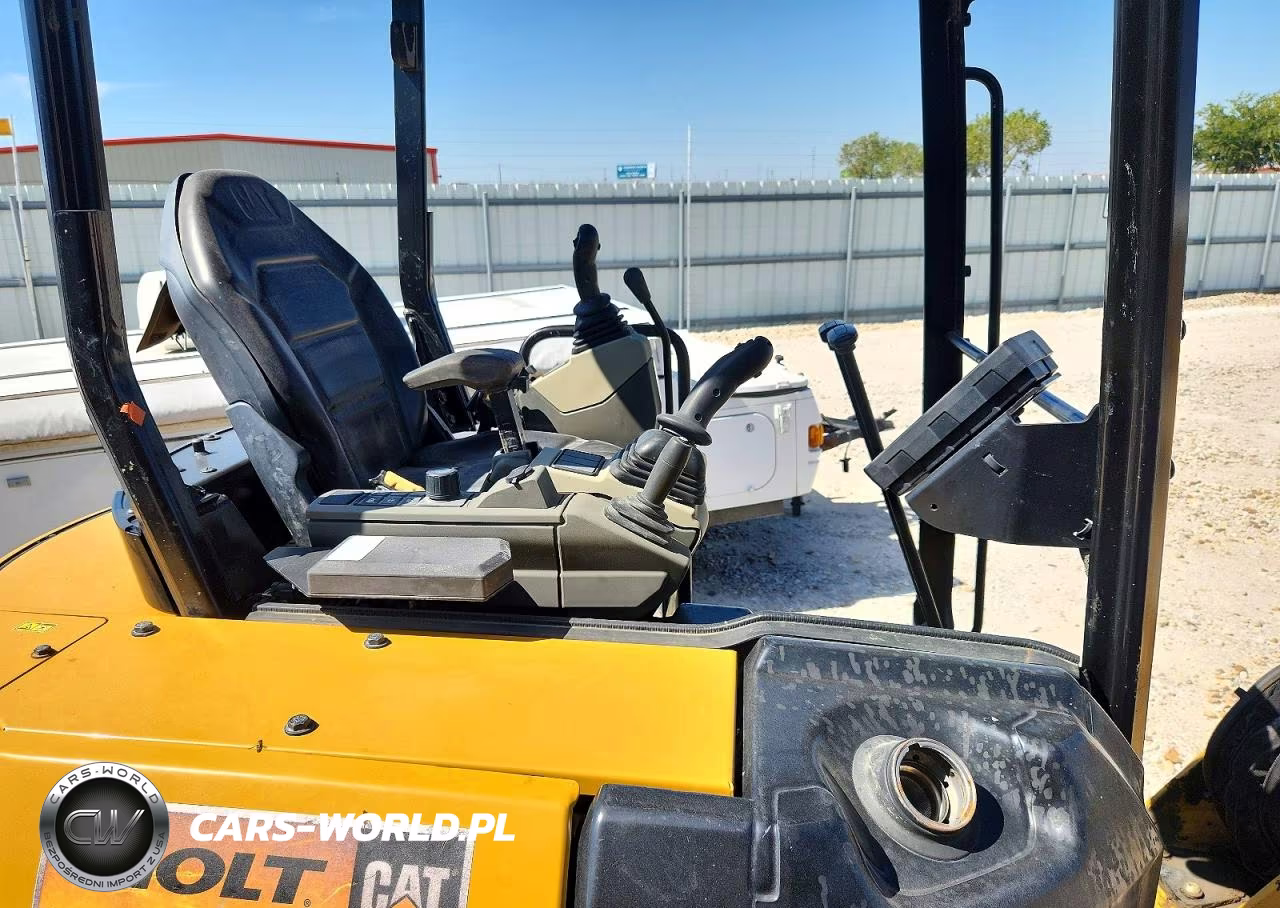 2022 Caterpillar 303.5Cr Mini Excavator VIN:CAT03035LRE902072 - 5