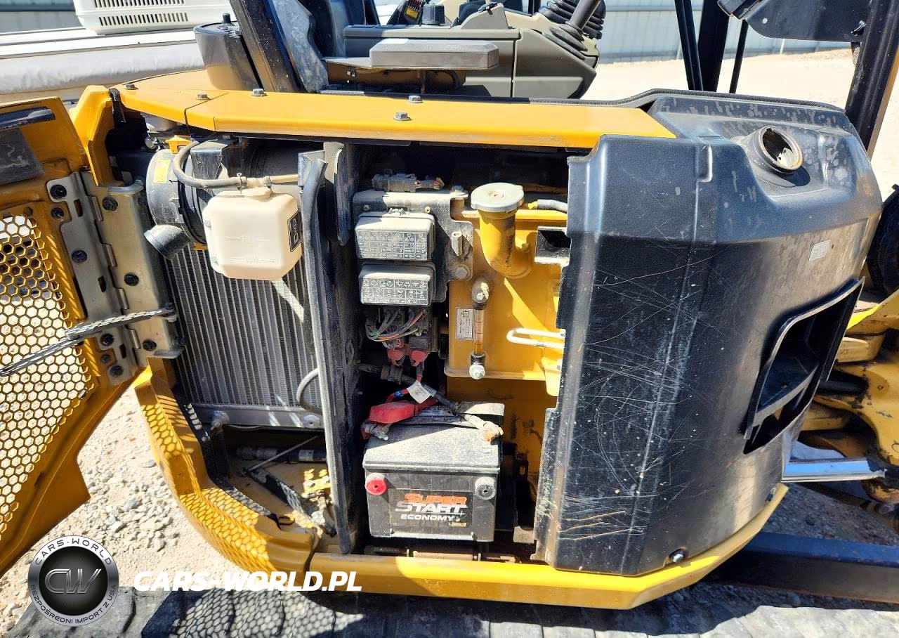 2022 Caterpillar 303.5Cr Mini Excavator VIN:CAT03035LRE902072 - 6