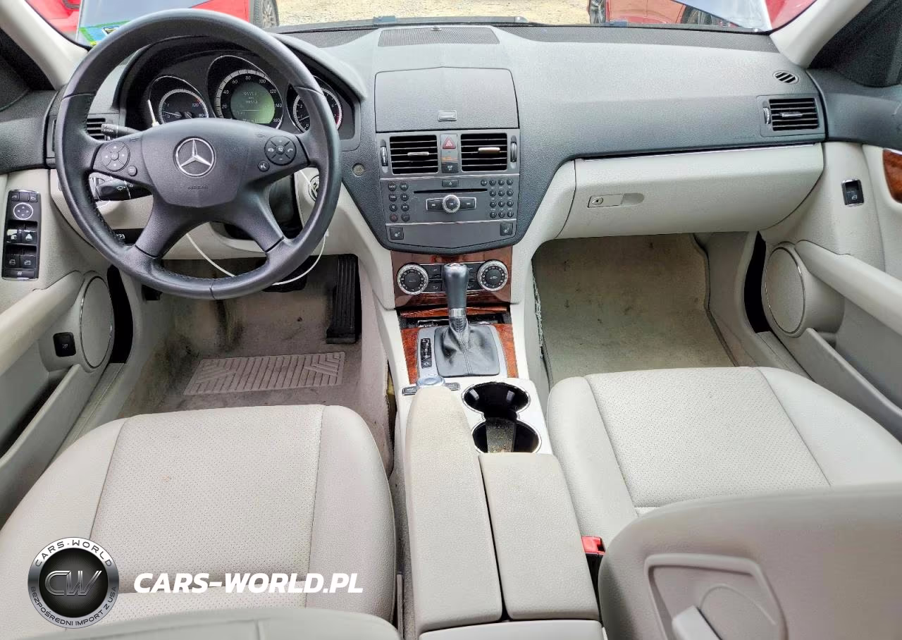 2010 Mercedes-Benz C 300 4Matic VIN:WDDGF8BB4AF403770 - 8