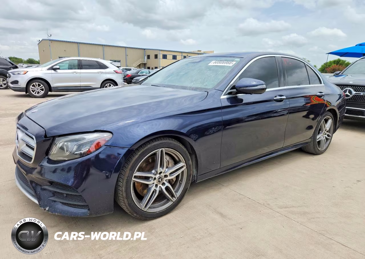2019 Mercedes-Benz E 300
