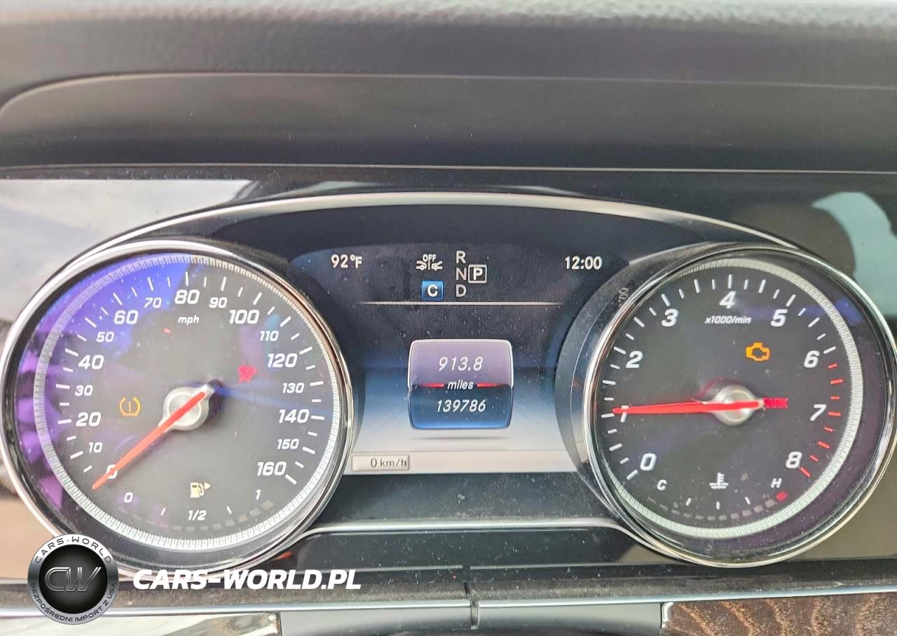 2019 Mercedes-Benz E 300 VIN:WDDZF4JB9KA666404 - 9