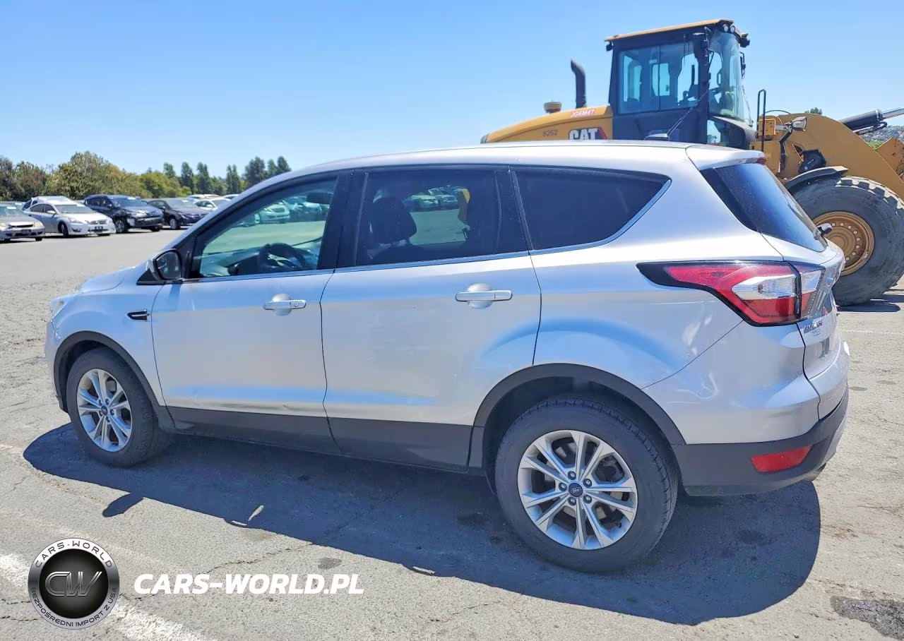 2017 Ford Escape Se VIN:1FMCU0GD4HUE49322 - 2