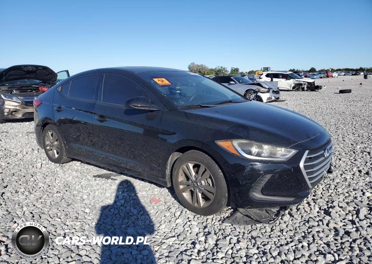 2017 Hyundai Elantra Se VIN:5NPD84LF8HH058518 - 4