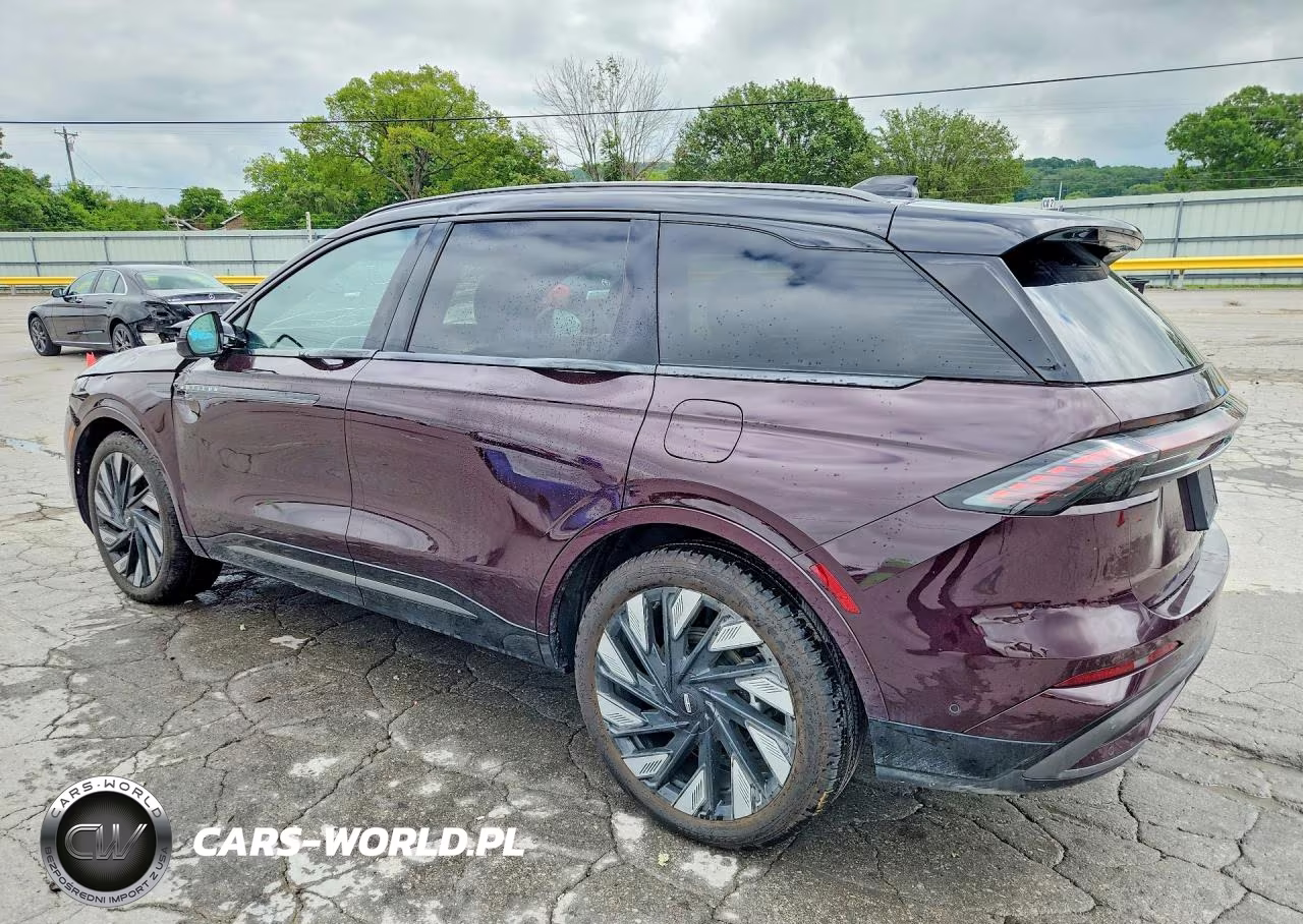 2024 Lincoln Nautilus Reserve VIN:5LMPJ8KA1RJ863745 - 2