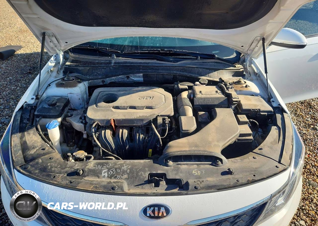 2019 Kia Optima S VIN:5XXGT4L33KG297608 - 11