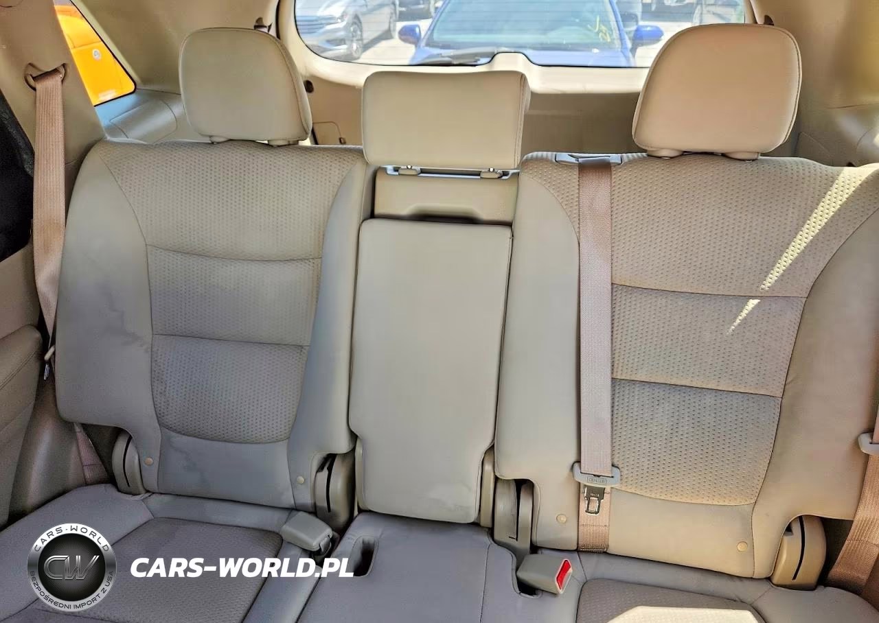 2011 Kia Sorento Lx VIN:5XYKT4A10BG130890 - 10
