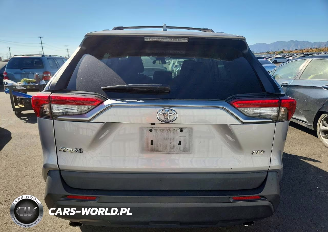 2022 Toyota Rav4 Xle VIN:2T3W1RFV1NC181886 - 6