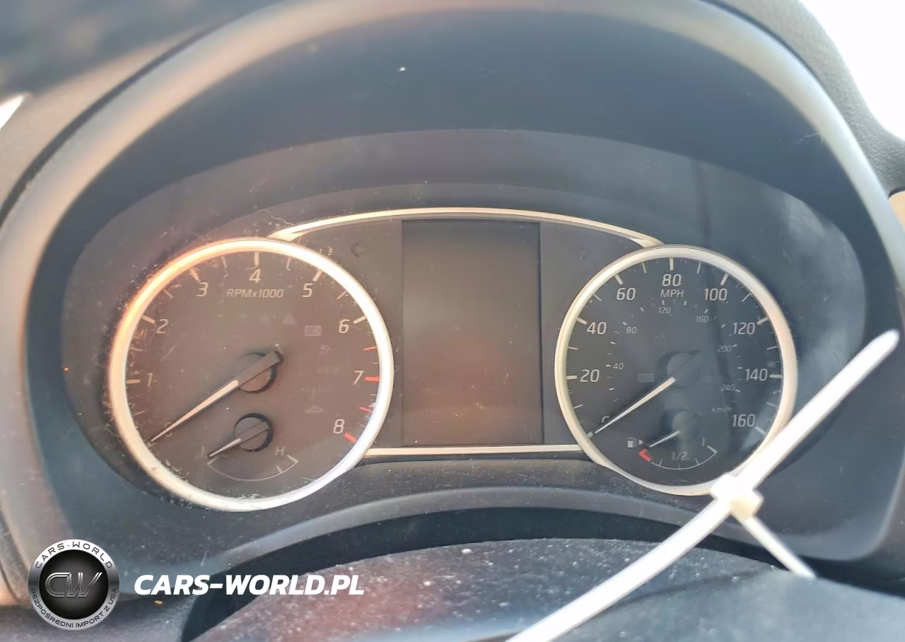 2018 Nissan Sentra Sl VIN:3N1AB7APXJY285450 - 9