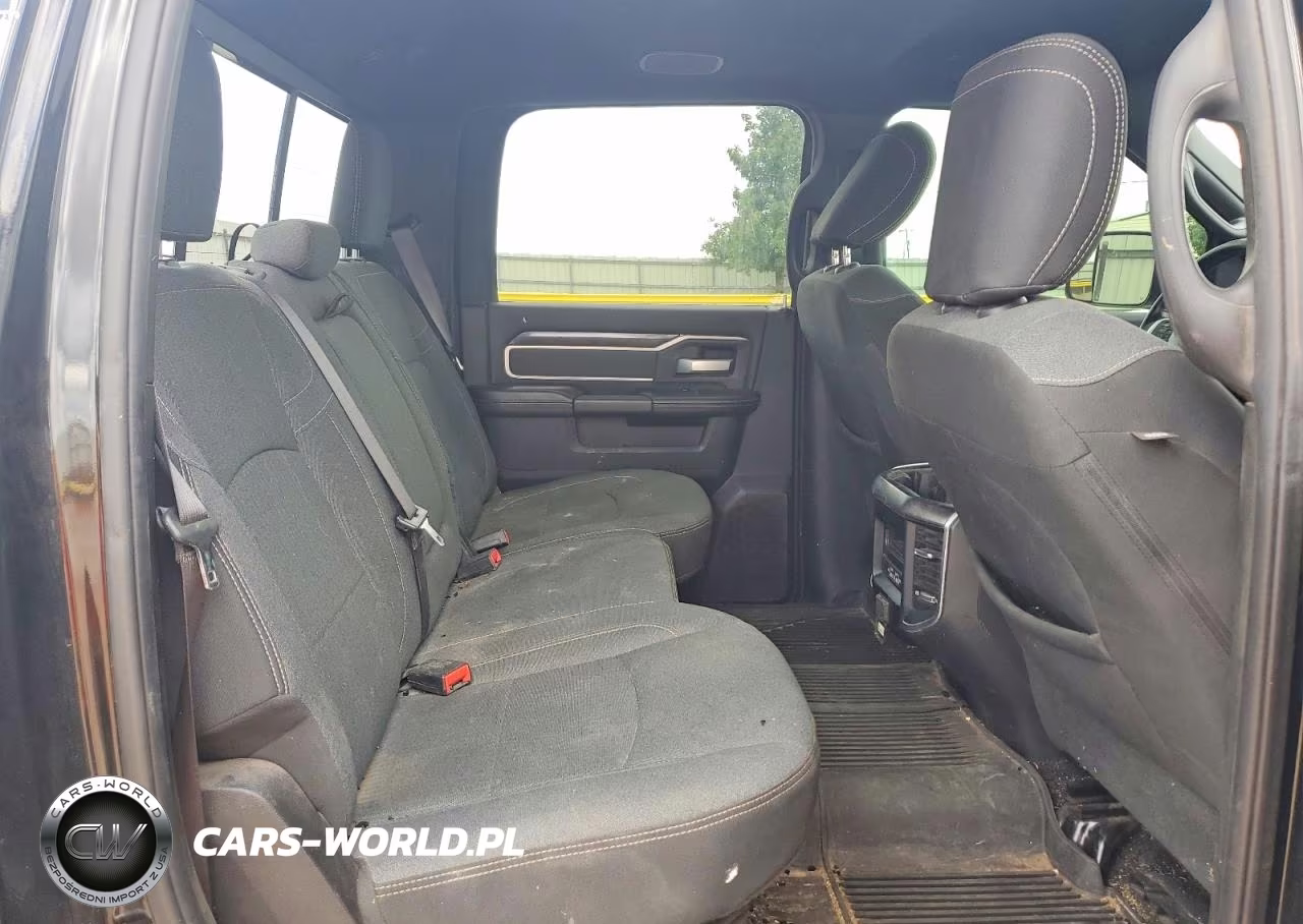 2021 Ram 2500 Big Horn VIN:3C6UR5DL7MG585211 - 11