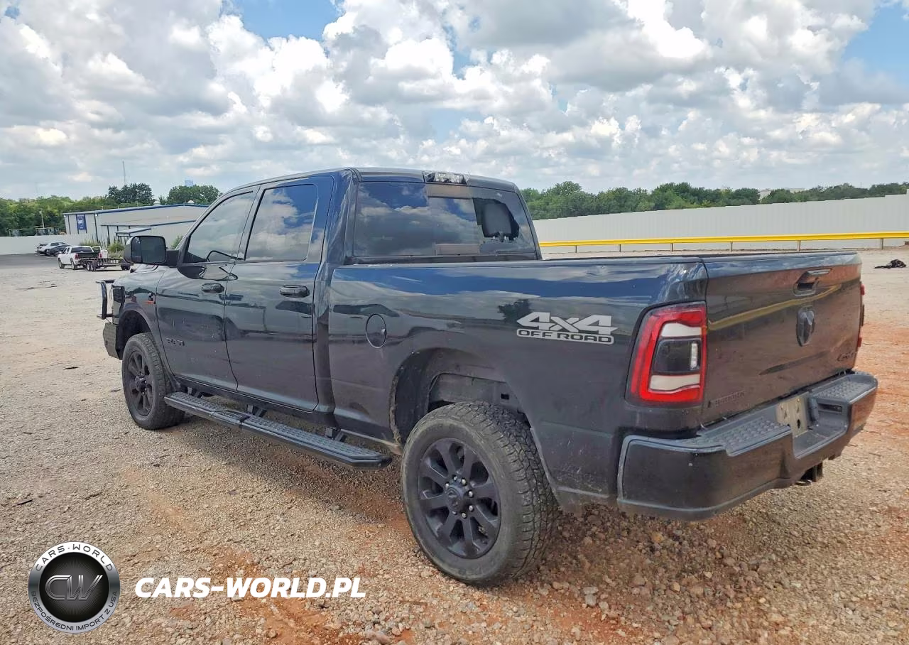 2021 Ram 2500 Big Horn VIN:3C6UR5DL7MG585211 - 2