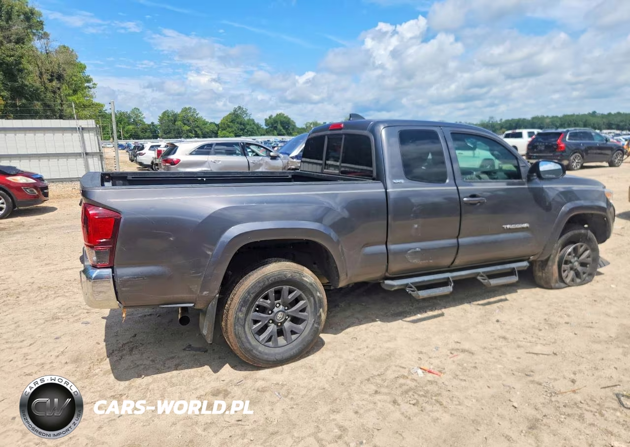 2021 Toyota Tacoma Sr5 V6 VIN:3TYSZ5AN2MT017962 - 3