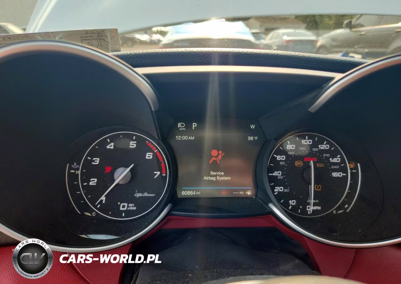 2019 Alfa Romeo Giulia VIN:ZARFANAN2K7621206 - 9