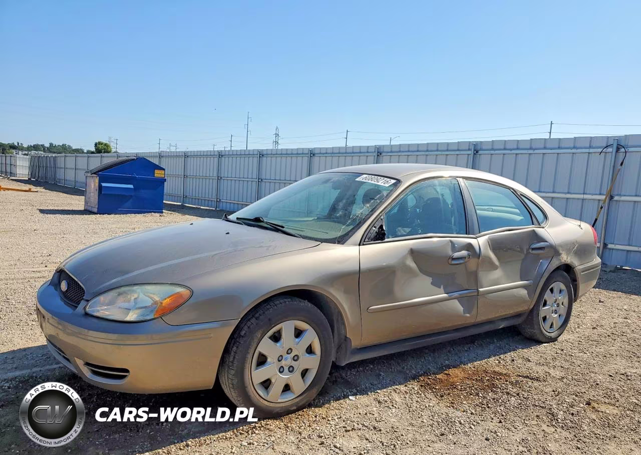 2004 Ford Taurus Se