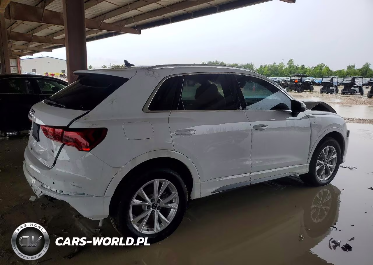 2025 Audi Q3 Premium S Line 45 VIN:WA1DECF38S1030828 - 3