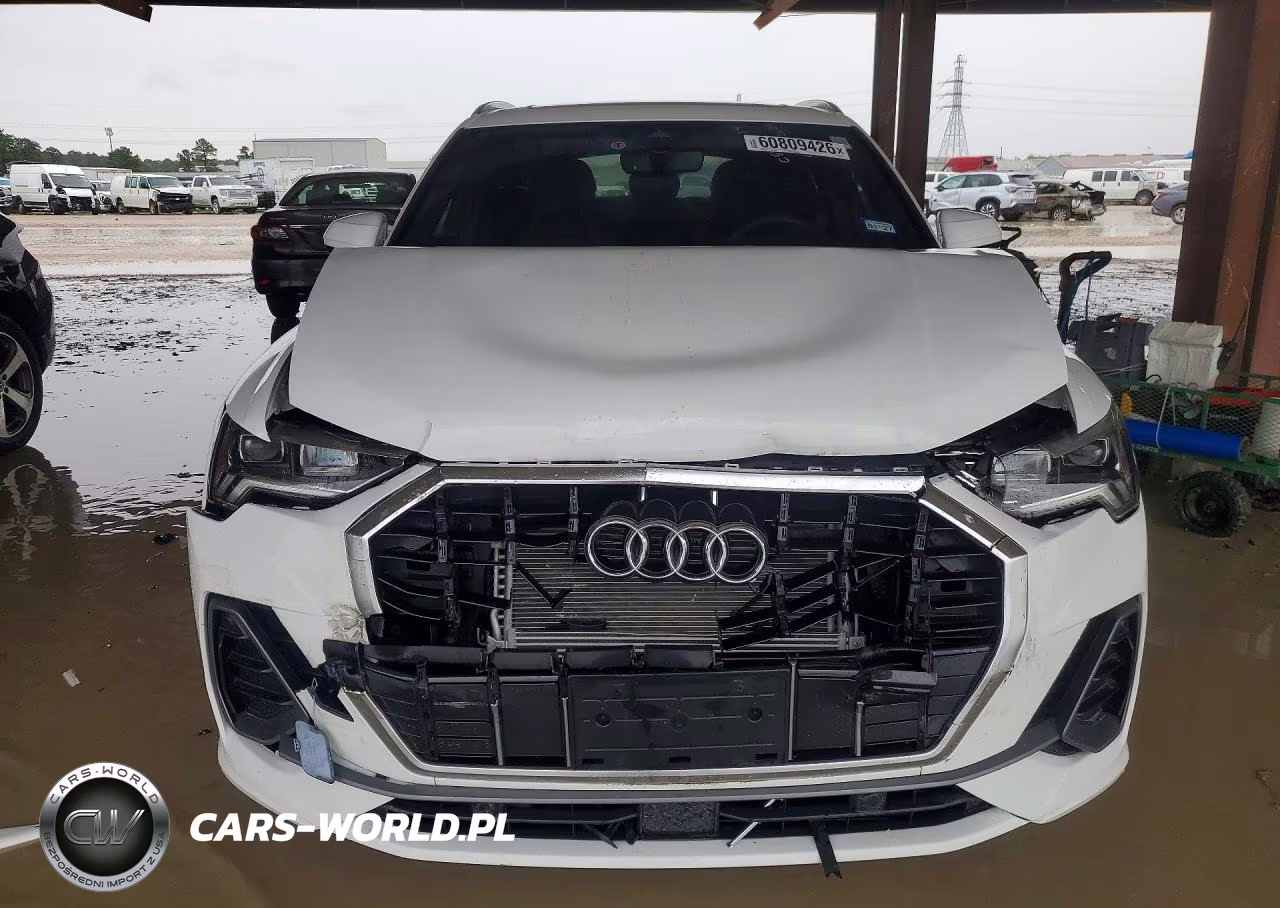 2025 Audi Q3 Premium S Line 45 VIN:WA1DECF38S1030828 - 5