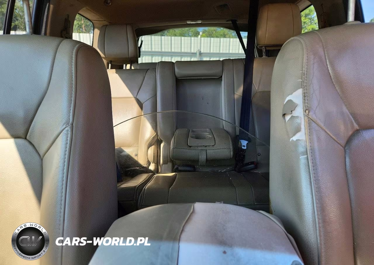 2015 Honda Pilot Touring VIN:5FNYF3H99FB008033 - 10