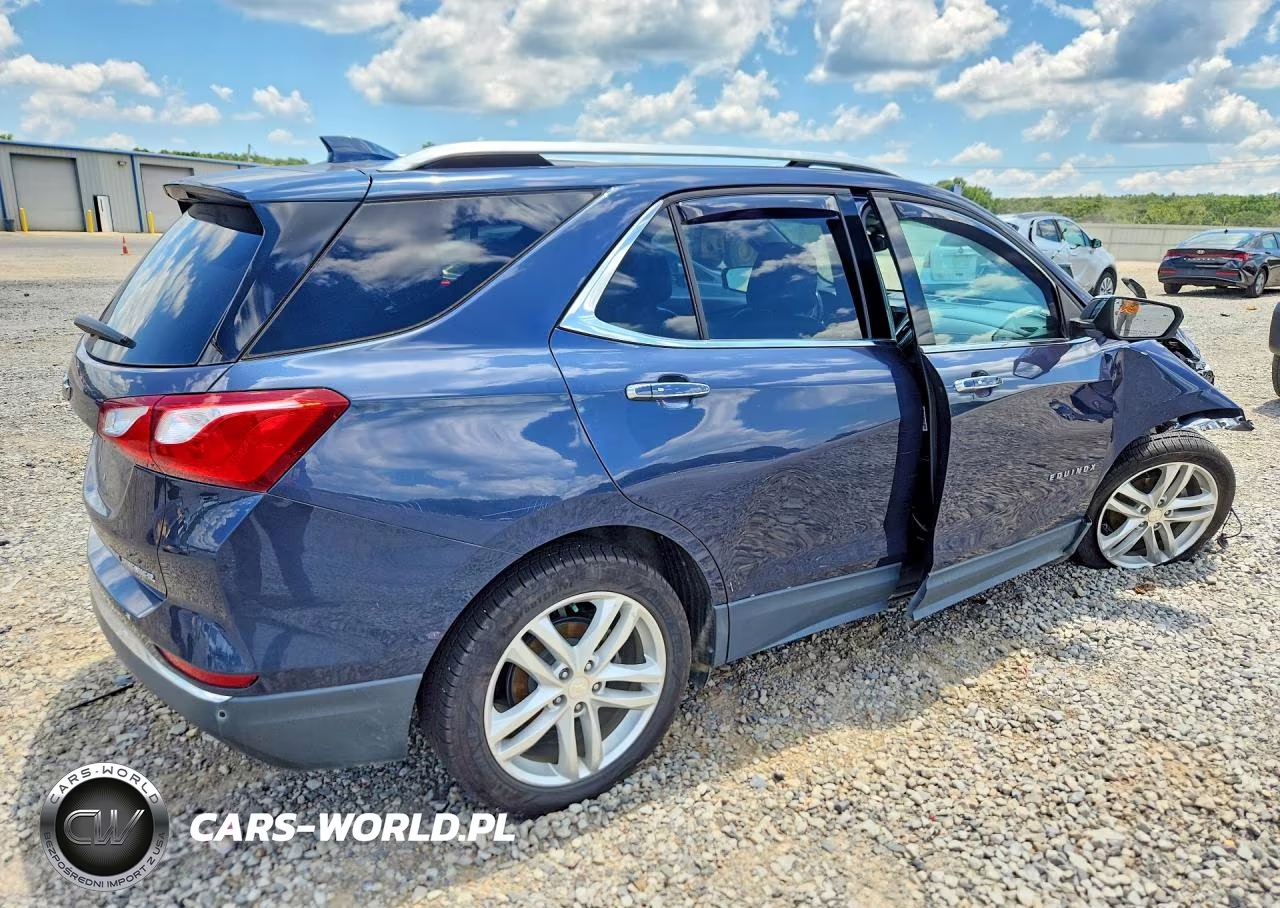 2019 Chevrolet Equinox VIN:3GNAXXEVXKL107633 - 3