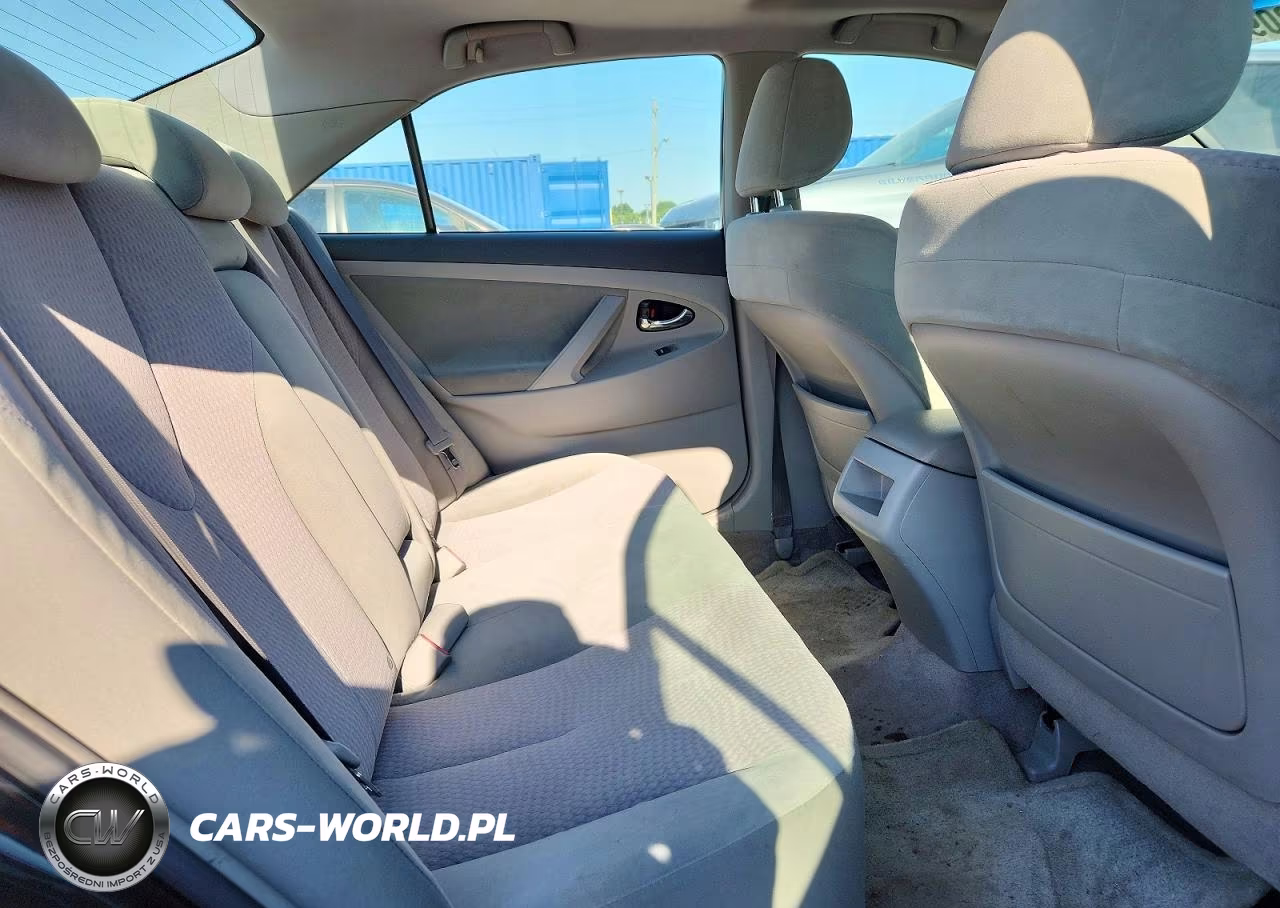 2010 Toyota Camry Le V6 VIN:JTNBK3EK3A3047677 - 10