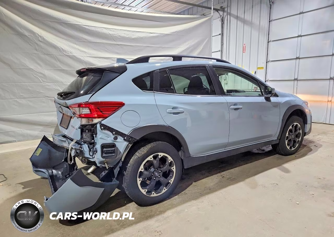 2023 Subaru Crosstrek Premium VIN:JF2GTAECXPH312046 - 3