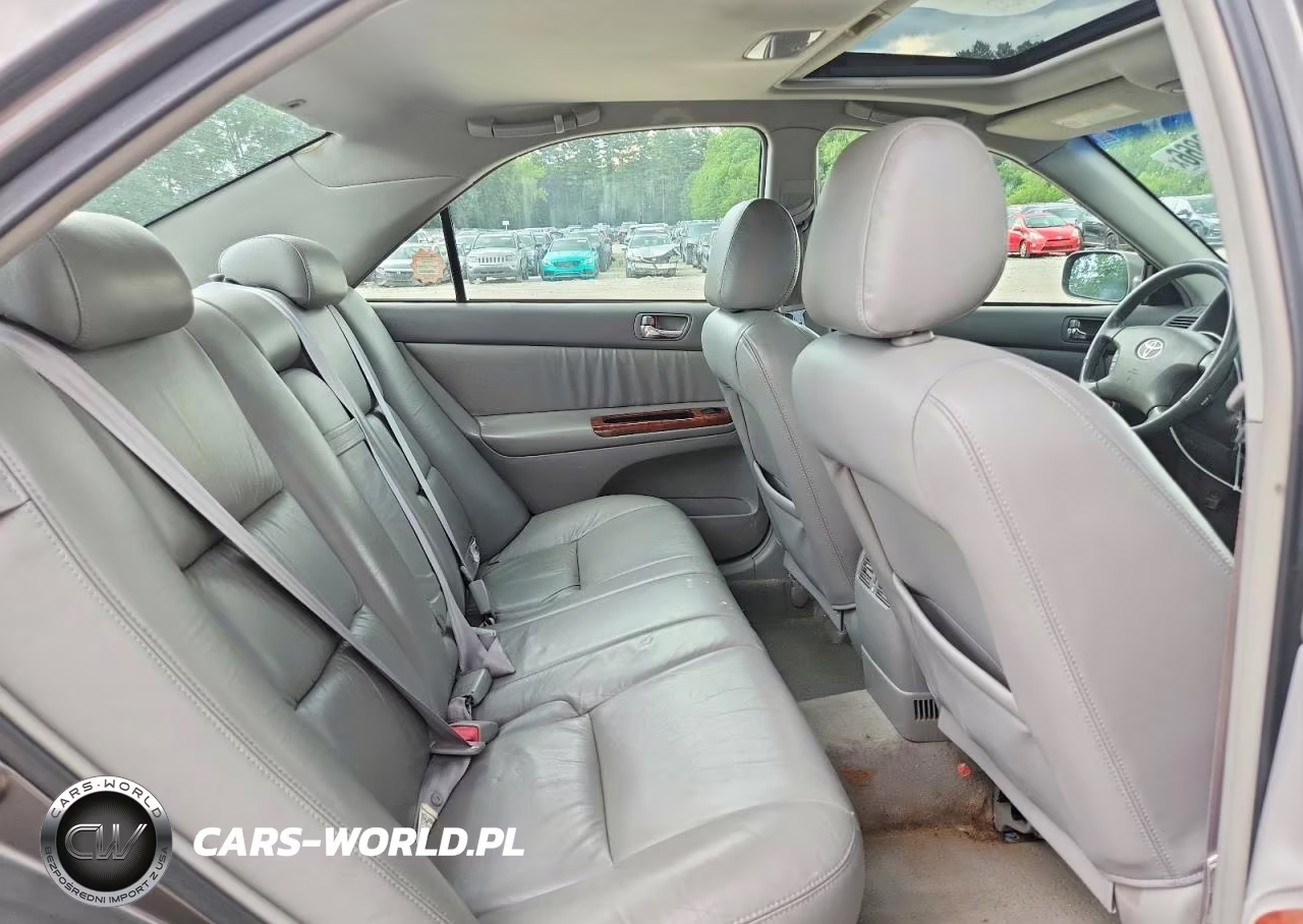 2002 Toyota Camry Xle V6 VIN:4T1BF32K62U506978 - 10