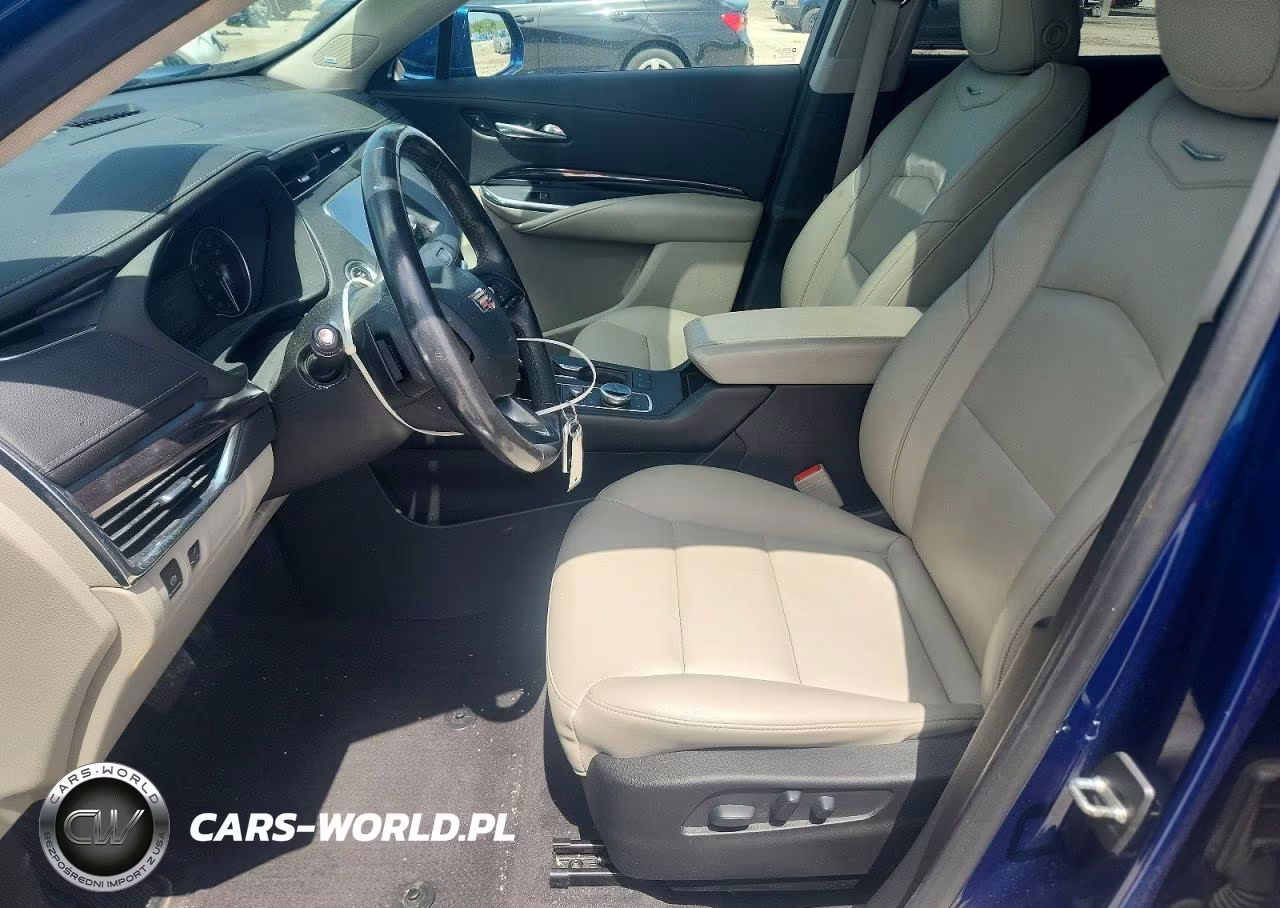 2019 Cadillac Xt4 Luxury VIN:1GYFZBR46KF116265 - 7