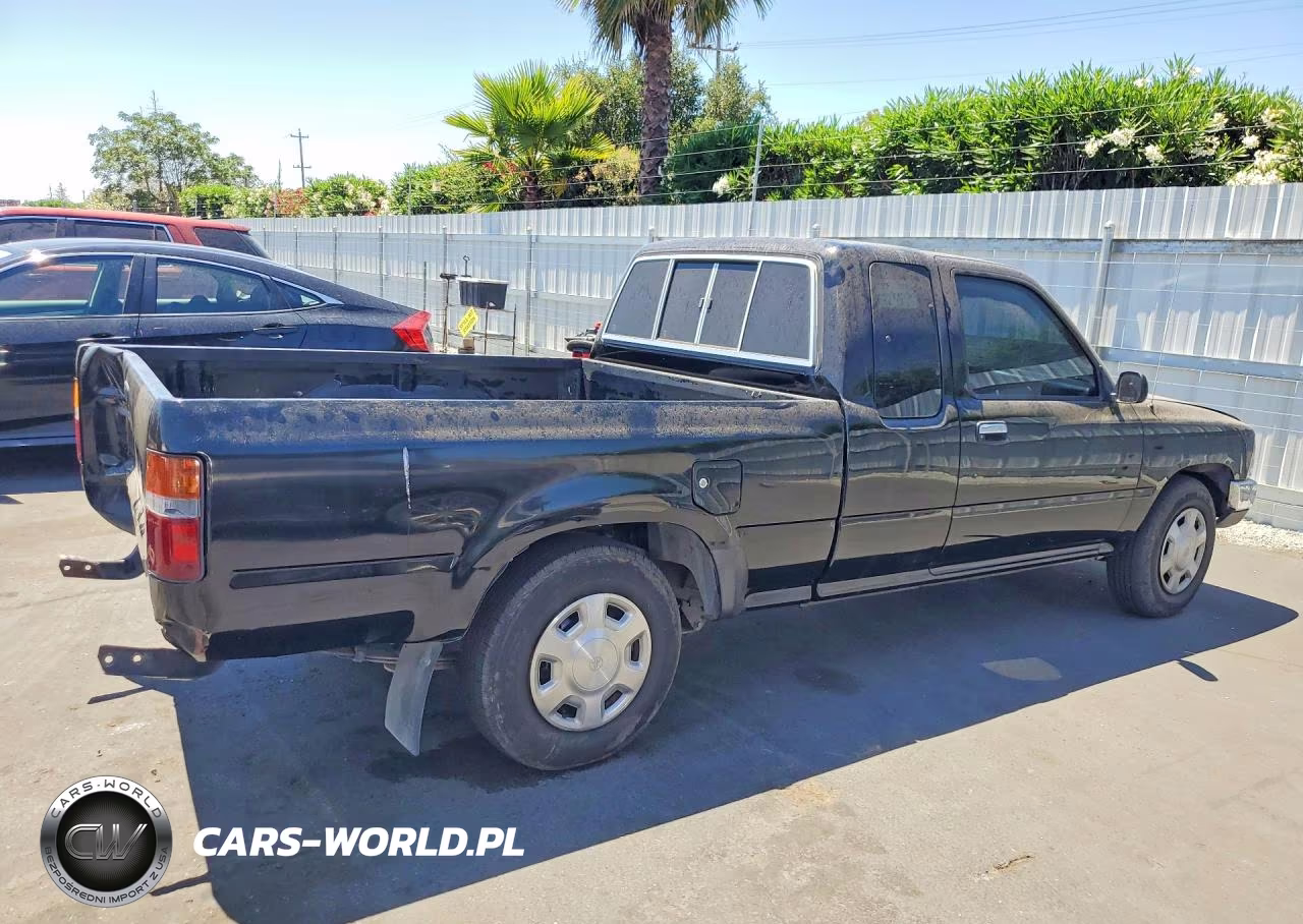 1992 Toyota Pickup Deluxe VIN:JT4RN93P8N5053111 - 3