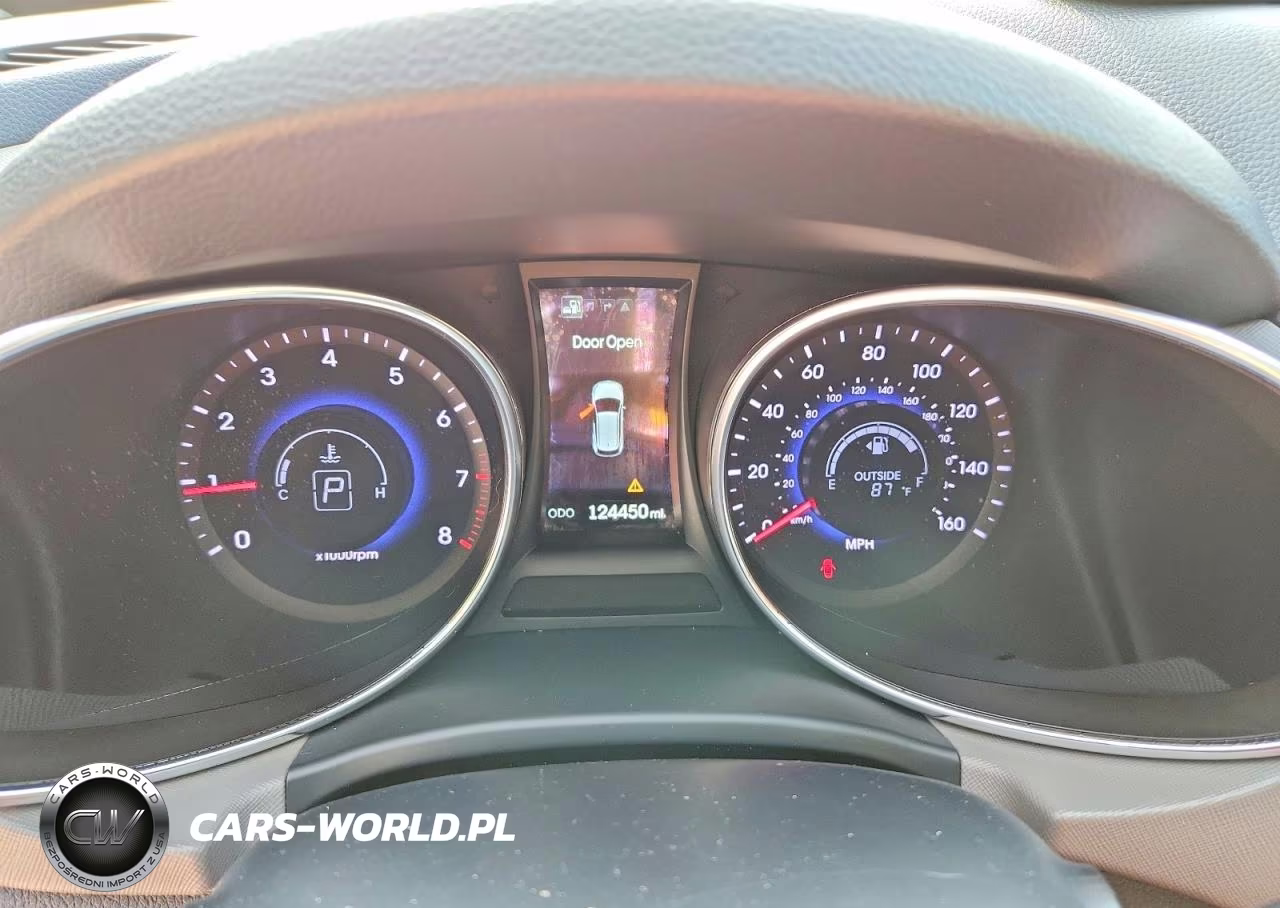 2016 Hyundai Santa Fe Sport 2.4L VIN:5XYZU3LB7GG311939 - 9