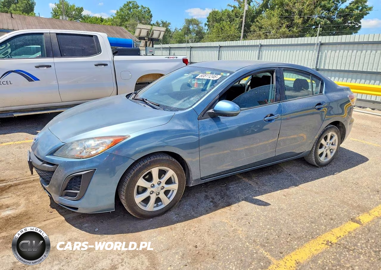 2011 Mazda 3 I